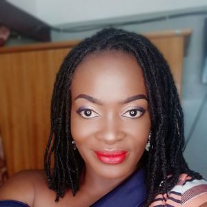 Meet your Posher, Afiba